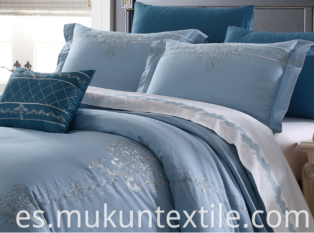  Cotton Embroidery Bedding Set